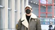 切尔西靴子搭配牛仔裤男